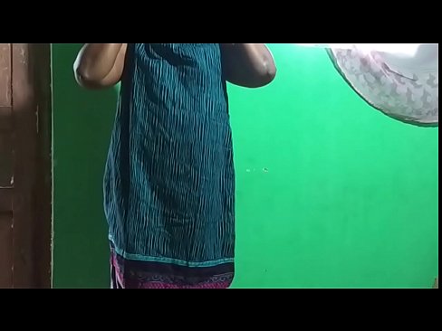 ❤️ Модар ҷуворимаккаро истифода мебарад. Видео мақъад дар tg.sexycamse.top ❤